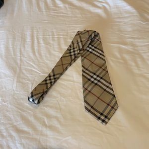 Burberry tie